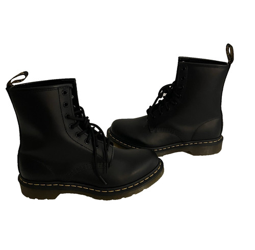 Martens boots mens size 9 - martens,