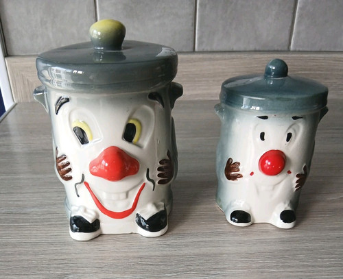 Vintage dusty bin - dusty, ceramic