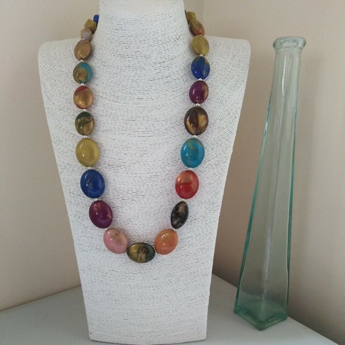 Necklace multicoloured shiny