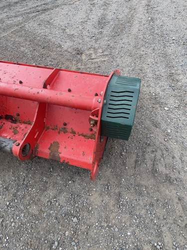 Vogel and noot grass - noot, tractor