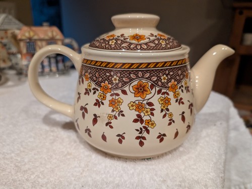 Lovely vintage sadler england - lovely,
