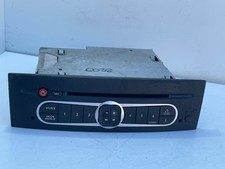 RENAULT LAGUNA RADIO CD PLAYER