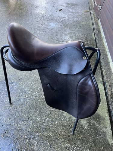 Black country inch saddle - black,