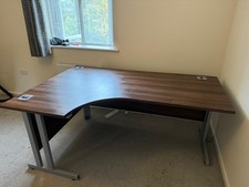 Office / Computer Desk - Dark