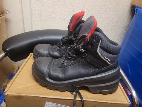 Uvex safety boots - uvex, made
