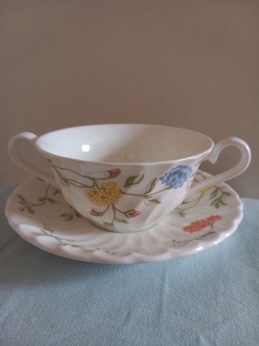 Vintage aynsley bali soup - vintage, cup