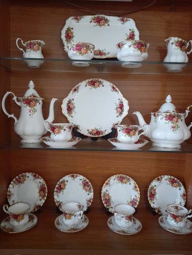 Royal albert old - royal, roses