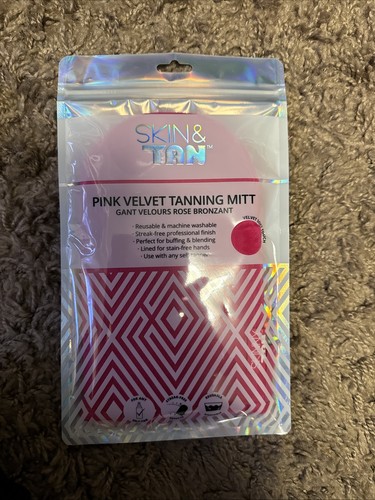Pink velvet tanning mitt - velvet, skin