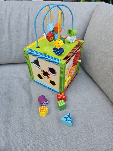 Activity cube busy - activity,