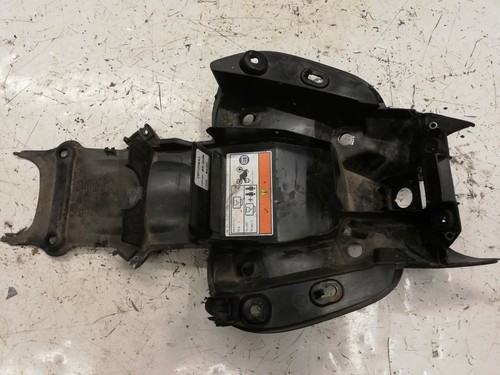 Honda cb125r 2019 rear - honda,
