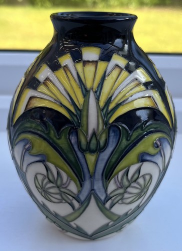 Moorcroft collectors - moorcroft, ‘collectors