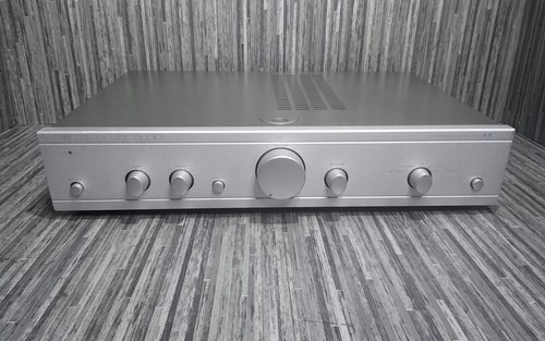 Cambridge audio amplifier - cambridge,