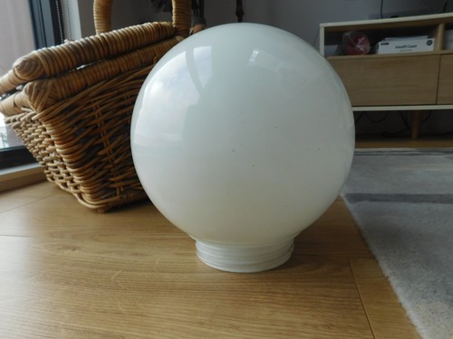 Vintage round white - white, glass