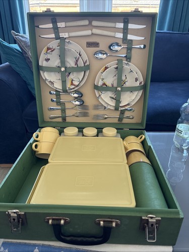 Vintage brexton picnic hamper - vintage,