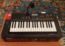 AKAI Professional Mini AK