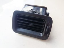 Subaru Forester 1999 Dash Vent