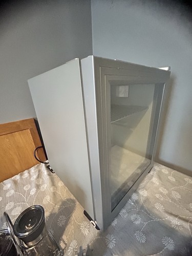 Mini bar fridge 52cm - x, 44cm