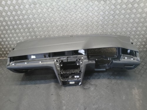 Volkswagen passat dashboard - volkswagen,