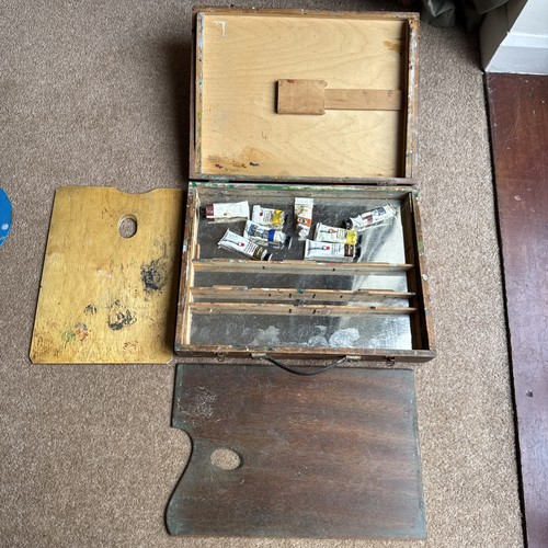 Vintage artists paint box - artists,