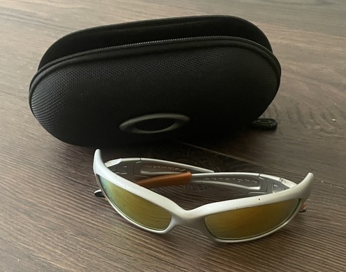 Oakley straight jacket 2007 - oakley,