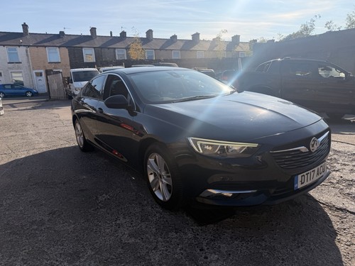 Vauxhall insignia mk2 - insignia, b