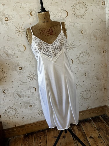 Vintage nightdress size large - nightdress,