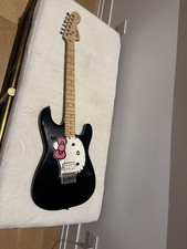 Electric Guitar Stratocaster Squier × HELLO KITTY Black 2006 Fender