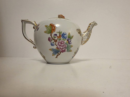 Herend queen victoria teapot - victoria,