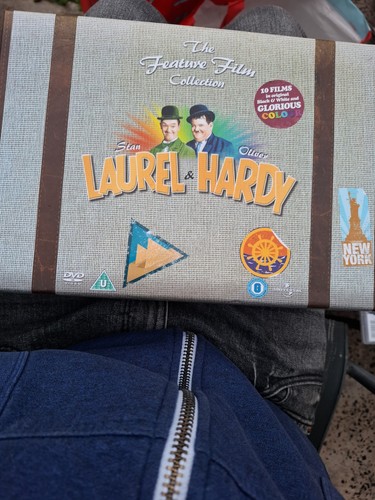 Laurel and hardy complete - laurel,