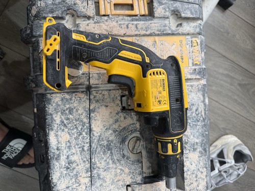 Dewalt dcf620 18v brushless - dewalt,