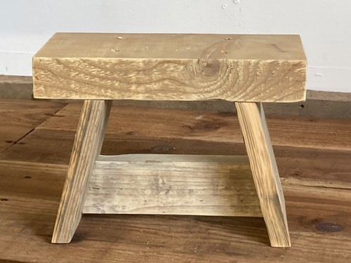 Wooden step stool - ,