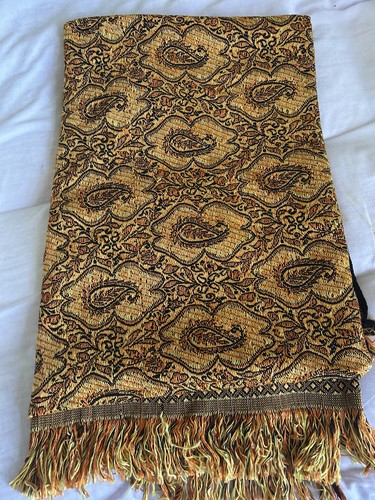 Gold black kashmiri paisley - gold,