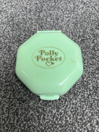Vintage polly pocket micro - polly,