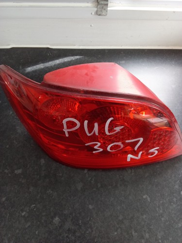Peugeot 307 rear light 2007 - peugeot,