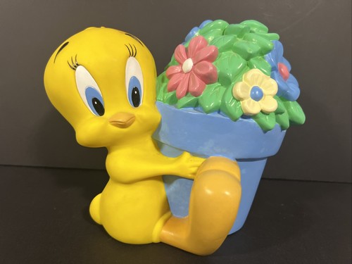 Vintage tweety bird vinyl coin - vintage,