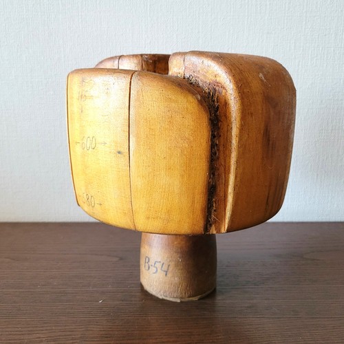 Men hat block - block, stand