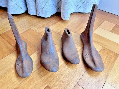 Antique cast iron cobbler shoe - antique,