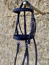 HUNTER BRIDLE WITH PLAITED BROWBAND HUNT MATCHING RUBBER REINS *FREE POSTAGE*