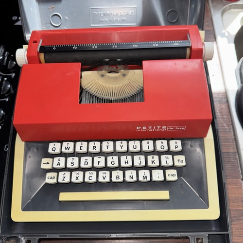 This red and cream petite - a,