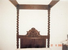 Antique poster bed - 4,