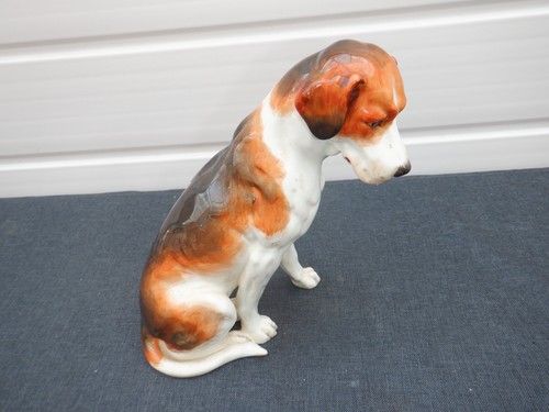 Royal worcester seated hound - royal,