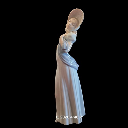 Vtg nao lladro genteel - lladro,