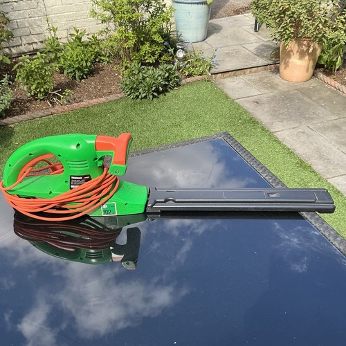 Nearly new power base hedge - nearly,