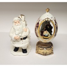 Home For The Holiday Porcelain Egg-Shaped Musical Box Revolving Nativity/Santa