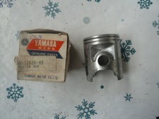 NOS YAMAHA DT 100 PISTON