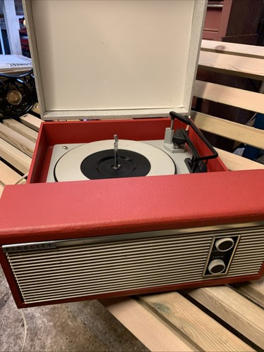 Fidelity vintage record player - record,