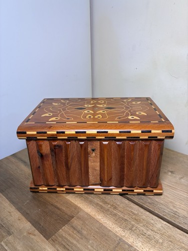 Wooden box thuya maroccan - box,
