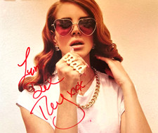 LANA DEL REY Singed 8x10 inch