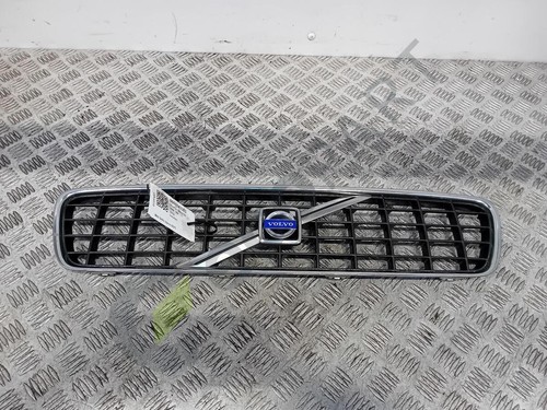 2004 2010 volvo s40 grille - s40,