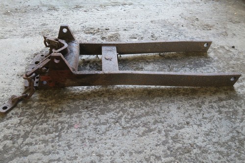 Vintage classic tractor pick - vintage,